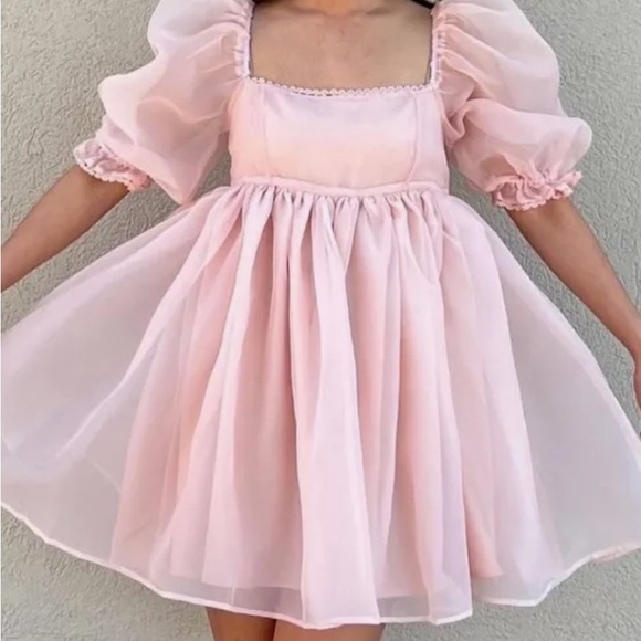 Revolve Vici Lovers Puff Sleeve Baby Doll Pink Tulle Dress Size Small Coquette - Picture 2 of 10